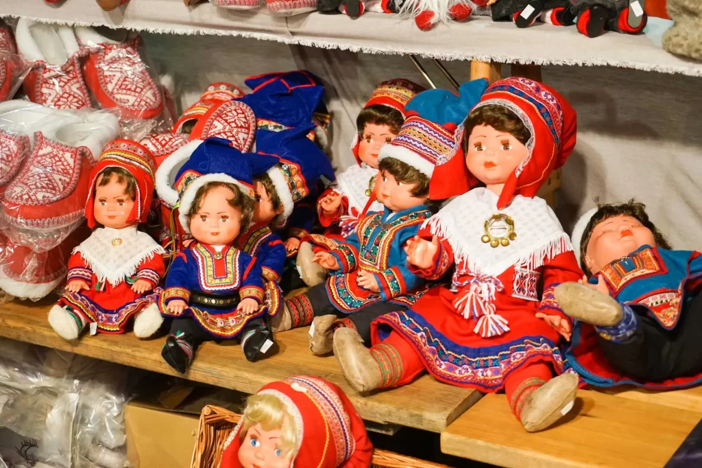 norwegian christmas dolls 1016204944