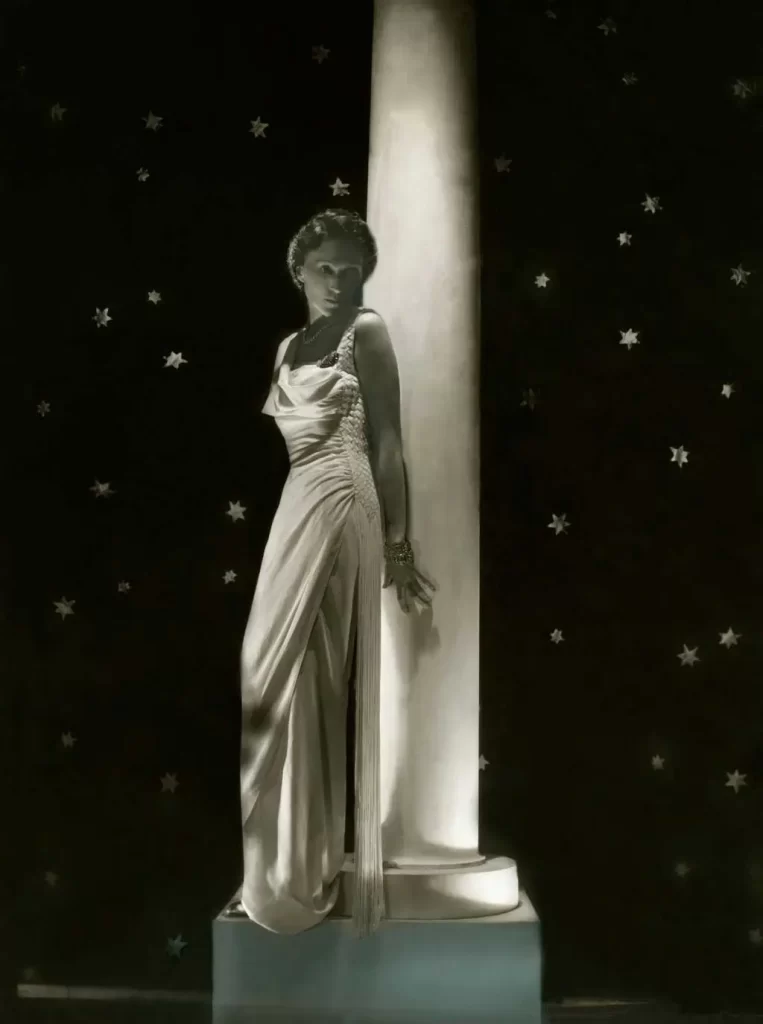 starry photoshoot van cleef and arpels 1935 vogue