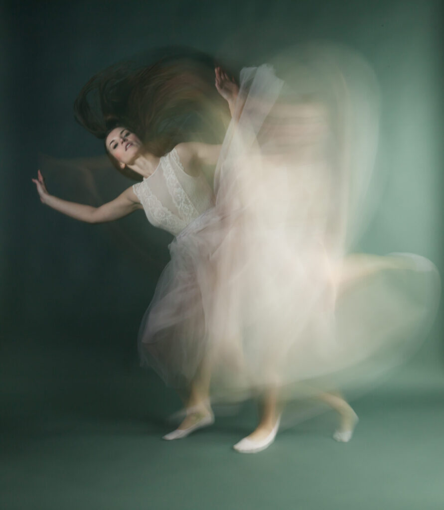 Ballet,Dancer,Woman,In,Motion,Blur,,Beautiful,Ballerina